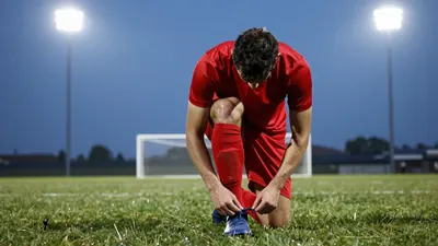 Manchester United suffered a humiliating 4-1 loss to Como, their worst European defeat in 33 years, with Bruno Fernandes...