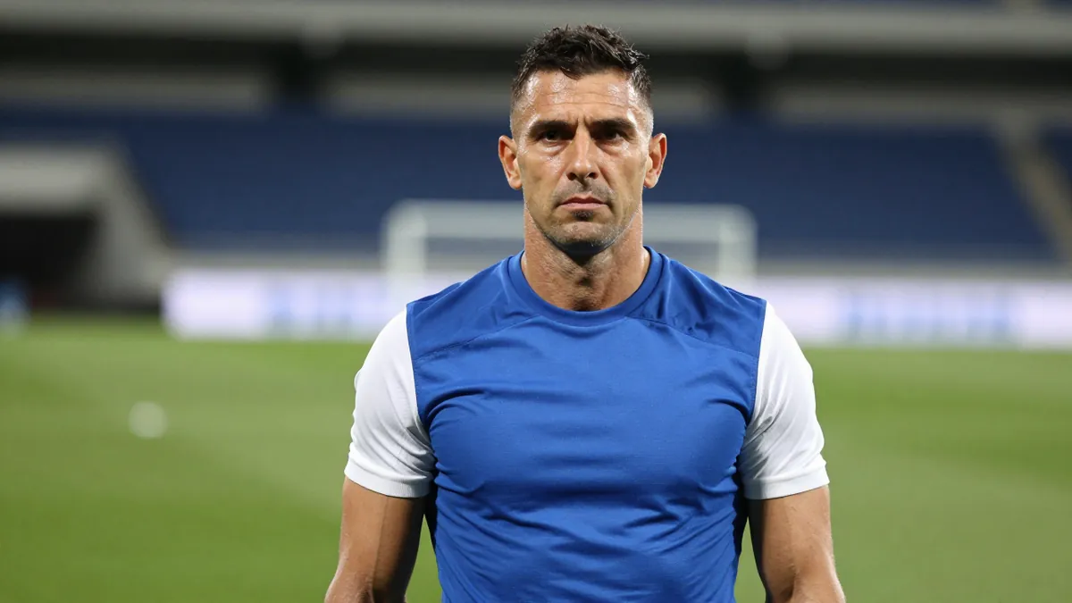 Millwall Football Club Bolster Defence with Experienced Centre-Back Signing