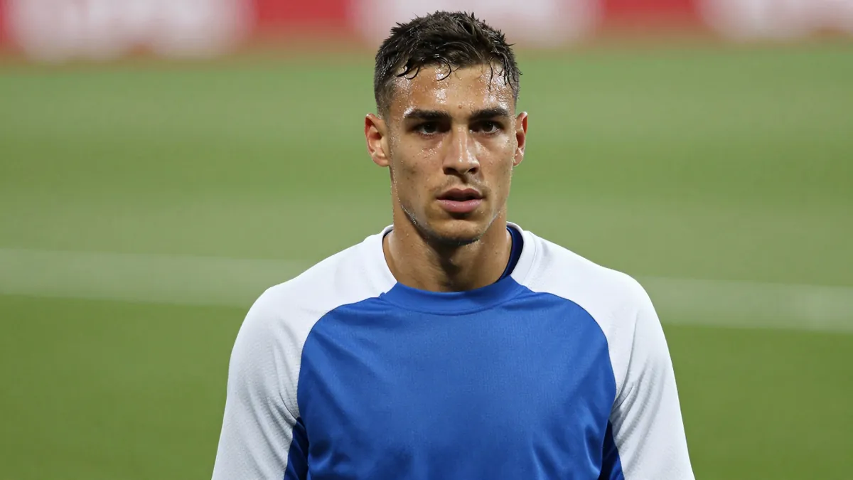 Tottenham's Mikey Moore Tipped for Millwall Move by Expert